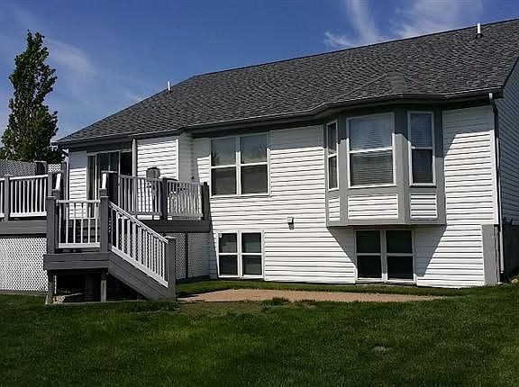 2nd image of 8076 Thornhill Dr