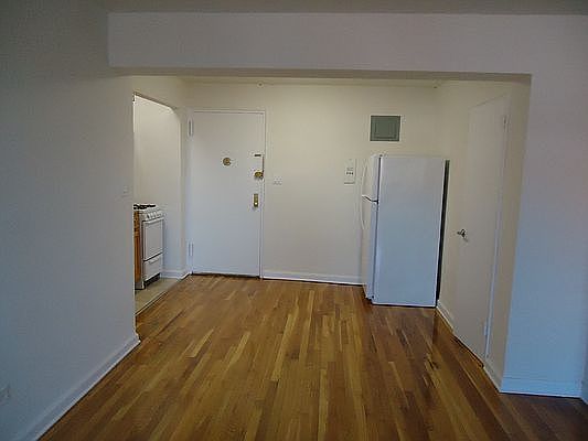 1st image of 142-10 Hoover Ave #408