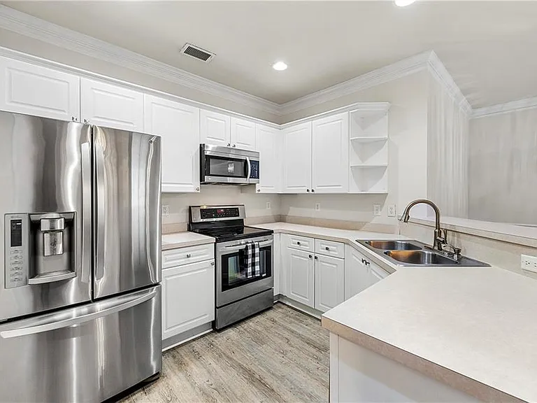 2400 Cumberland Pkwy SE #411 — Photo 5