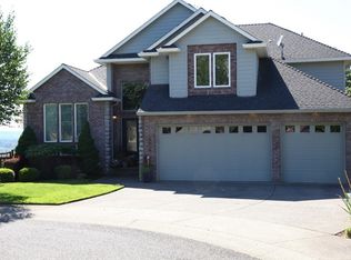 851 NW Grand Ridge Dr, Camas, WA 98607