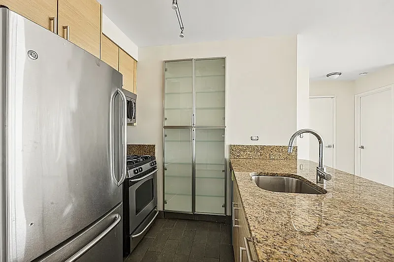 125 West 31st Street — Photo 4