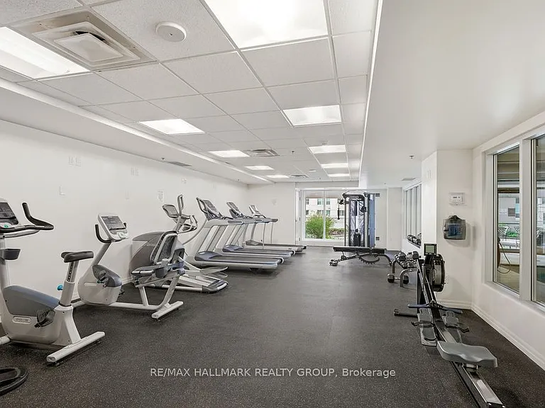 242 Rideau St #1406 — Photo 23