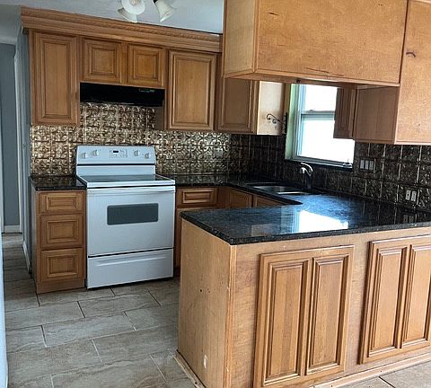 2nd image of 4640 Abdella Ln