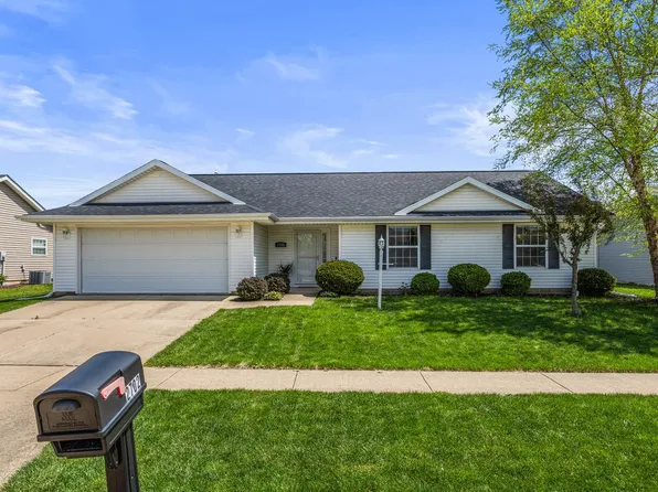 2702 Milford Dr, Urbana, IL 61802