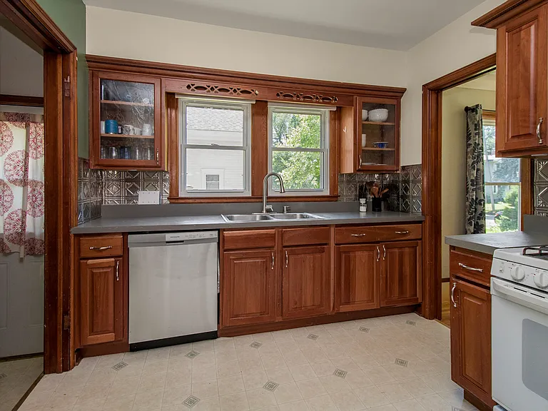 kitchen main level