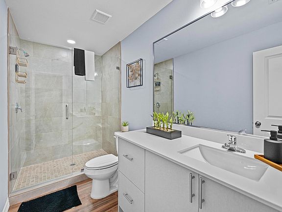 5th image of 2204 Northridge #9