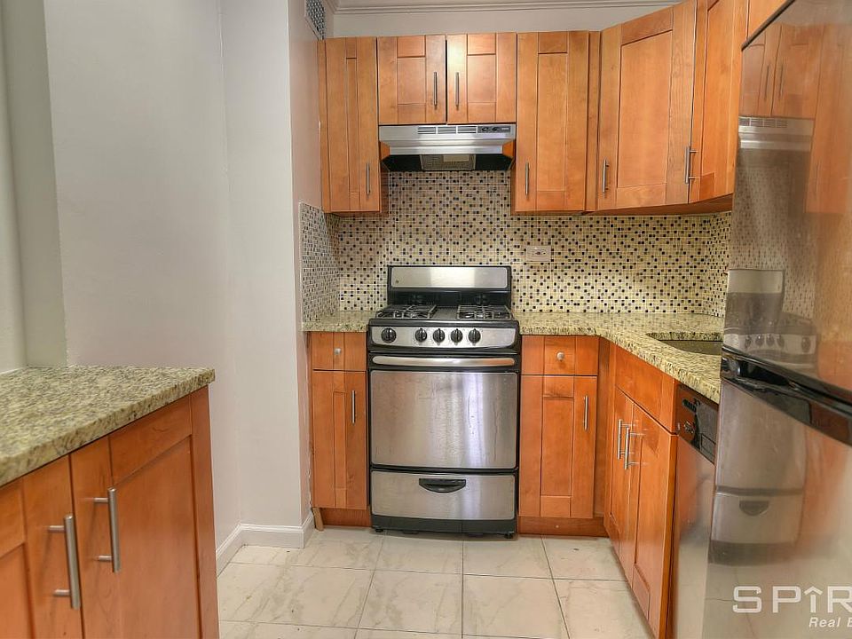 1st image of 435 W 57th St APT 6N