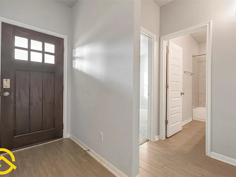 3008 Sage Ranch Dr — Photo 5