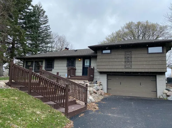 5426 Holiday Rd, Minnetonka, MN 55345