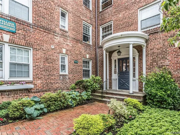 8 Welwyn Road #2G, Great Neck, NY 11020