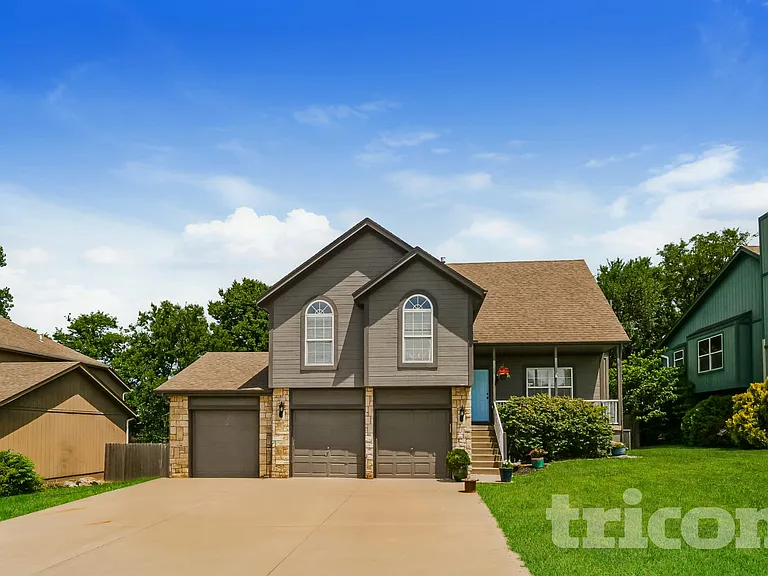 432 Granite Dr — Photo 1
