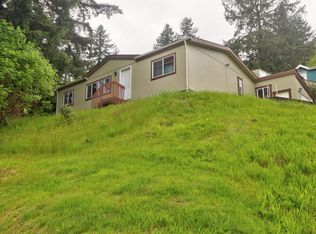 713 NE Cherry Ln, Toledo, OR 97391