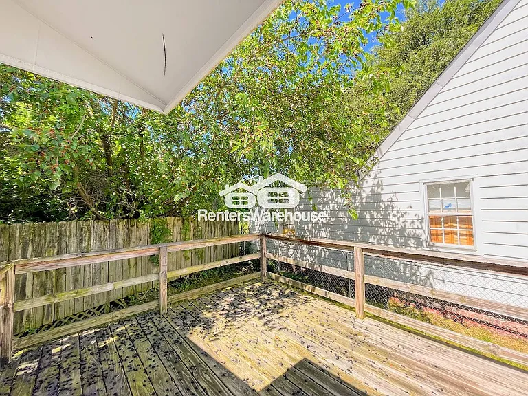 2211 North St — Photo 30