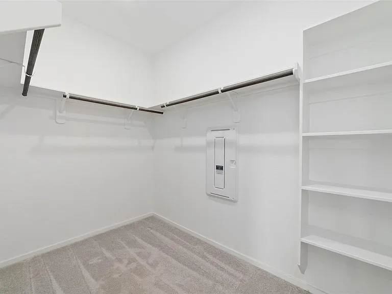 830 Heaven Dr — Photo 19