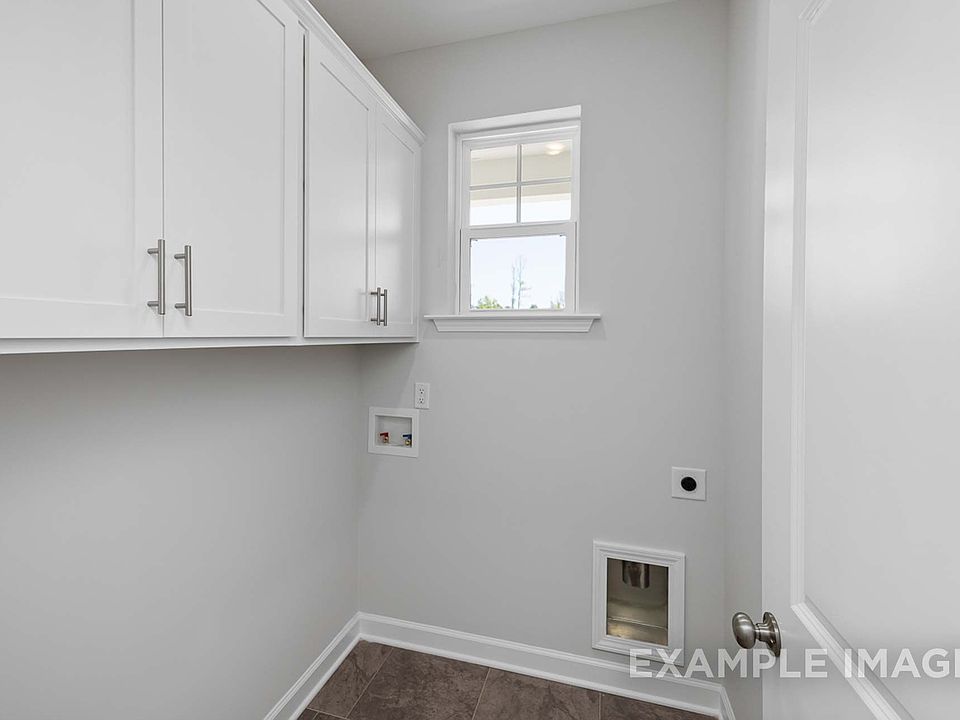 1st image of 24 Baldwin St