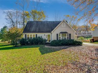 4610 Battle Forest Ln, Greensboro, NC 27455