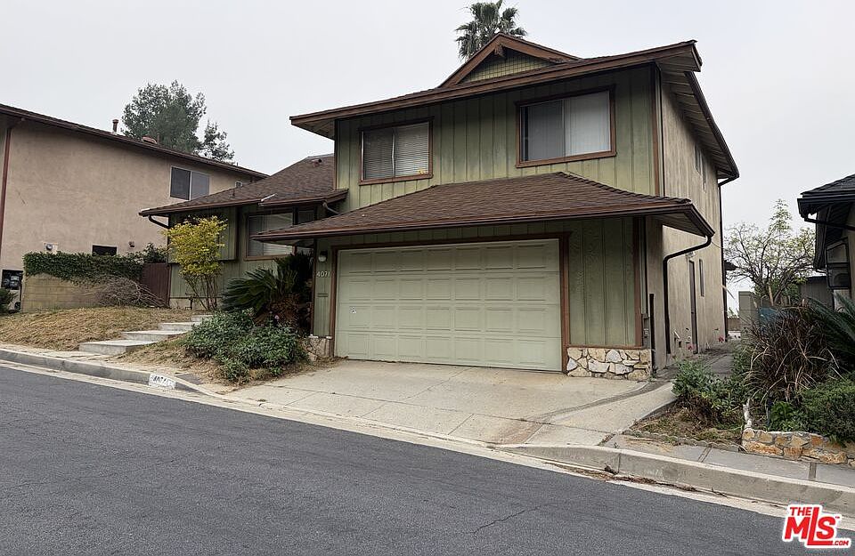 1st image of 4071 Tropico Way
