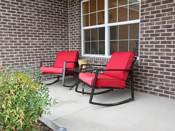 3rd image of 171 Ash Rapids Ct