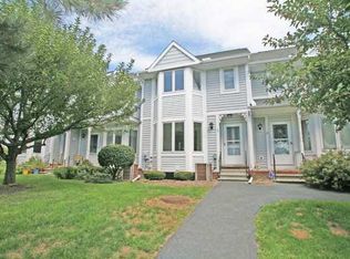 27 Union Hill Dr, Spencerport, NY 14559