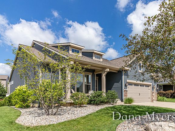 2nd image of 7879 Verona Dr SW