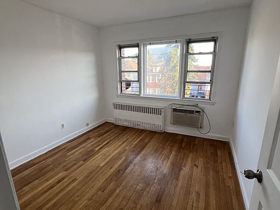 2nd image of 15711 45th Ave #3