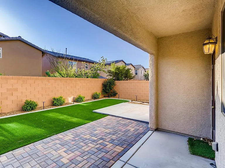 852 Royal Amethyst Way — Photo 25