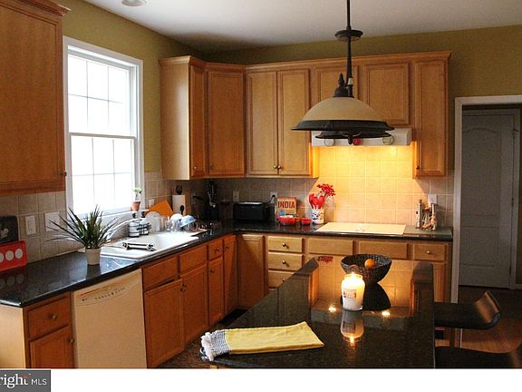 2nd image of 3825 Green Ridge Rd