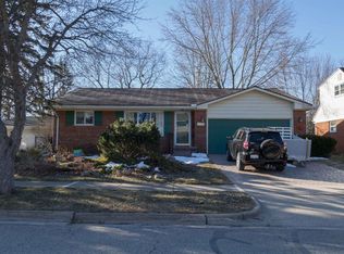 1346 Ravenwood Ave, Ann Arbor, MI
