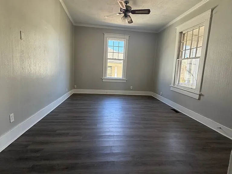 150 Arlington Ave — Photo 5