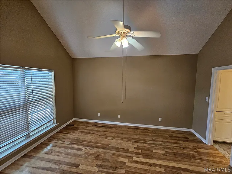 364 Homewood Dr — Photo 19