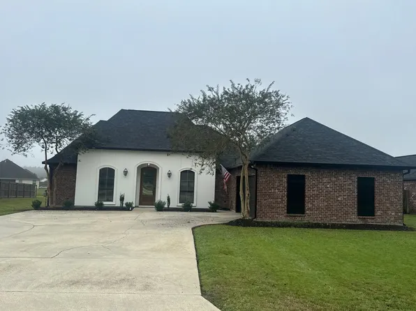 10144 Garden Oaks Ave, Denham Springs, LA 70706