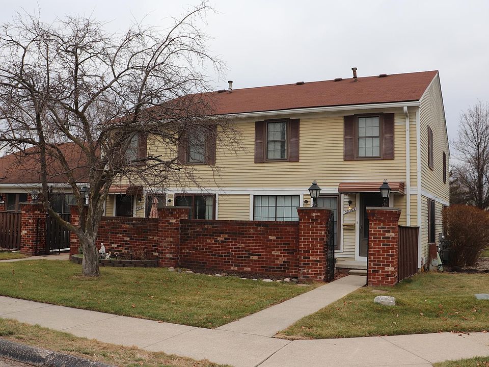 1st image of 39363 Heatherheath Dr #1