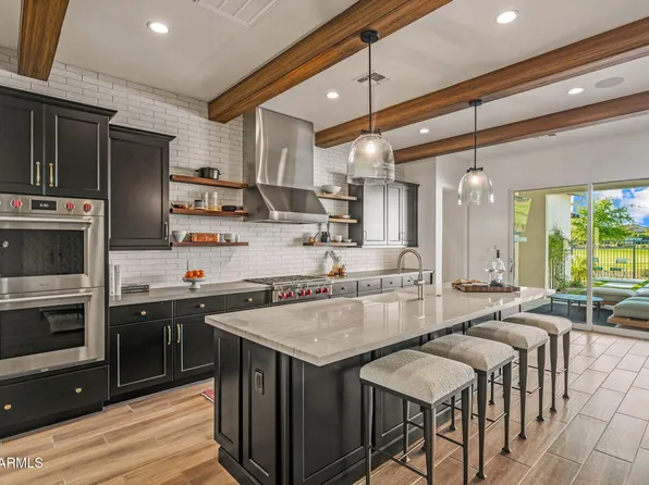 17396 W CRAWFORDSVILLE Drive, Surprise, AZ 85388