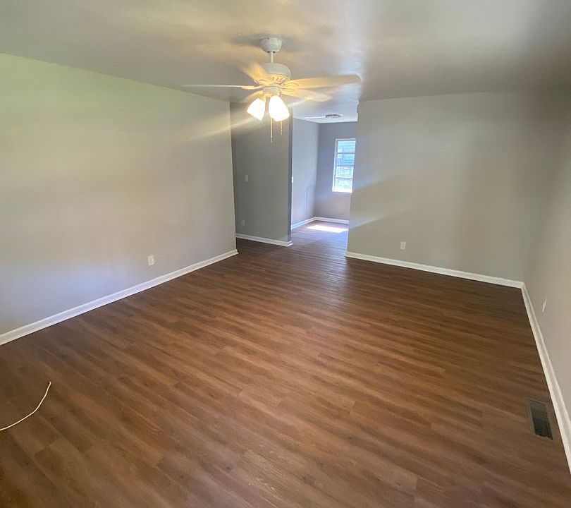 1st image of 1682 Metropolitan Cir