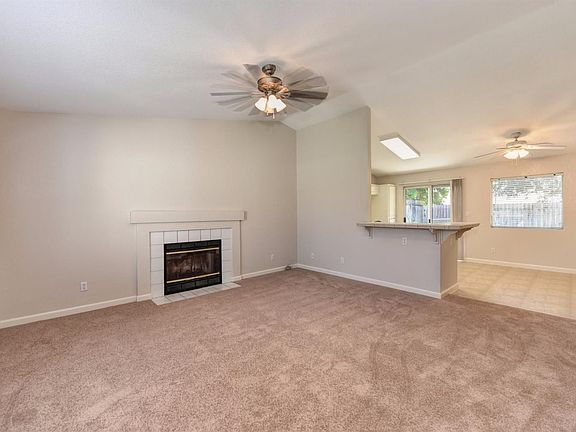 4th image of 3604 Pine Hollow Way