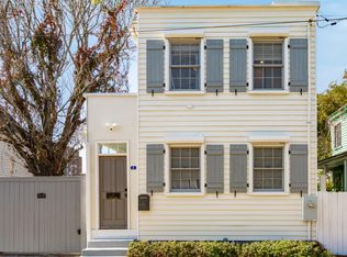 1 Ducs Ct, Charleston, SC 29403