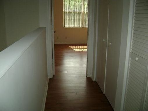 5th image of 1927 Madeira Dr