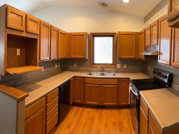 4th image of 20324 Avalanche Rd