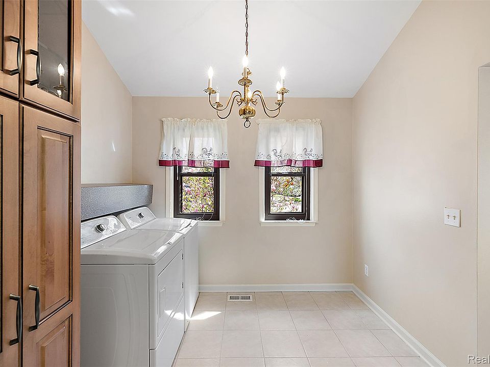2905 Moon Lake Dr, photo 14