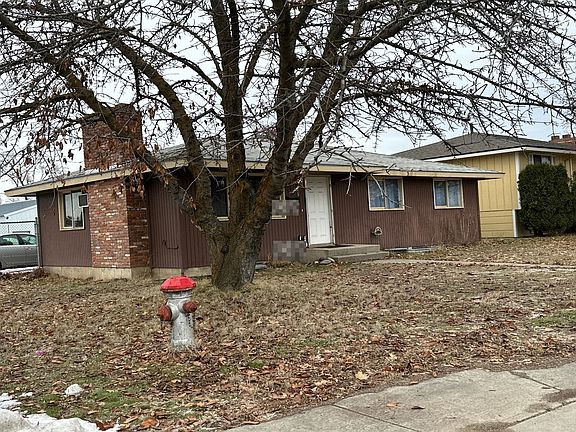 3rd image of 2903 E Ermina Ave