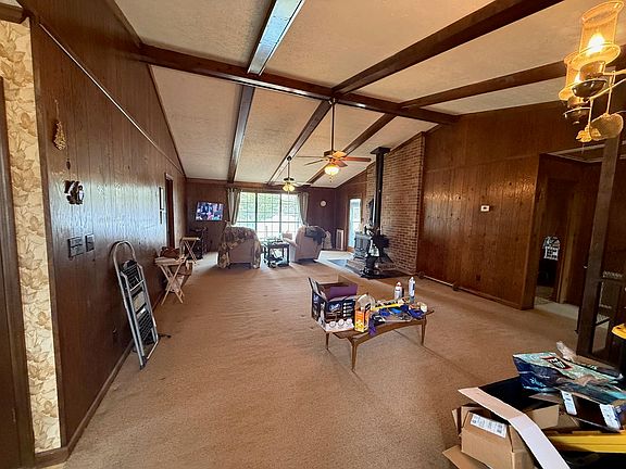 5th image of 115 Harbour Point NW