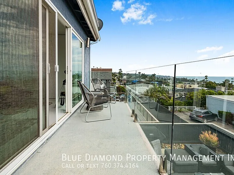 2020 Cambridge Ave — Photo 2