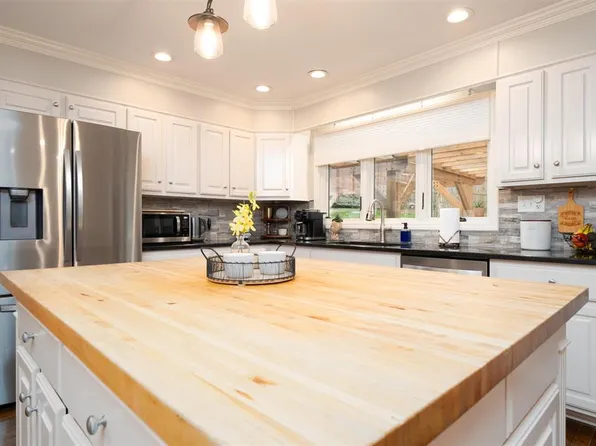 1411 Woodbridge Trl, Owensboro, KY 42303
