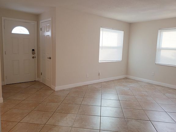 2nd image of 1159 Alma St