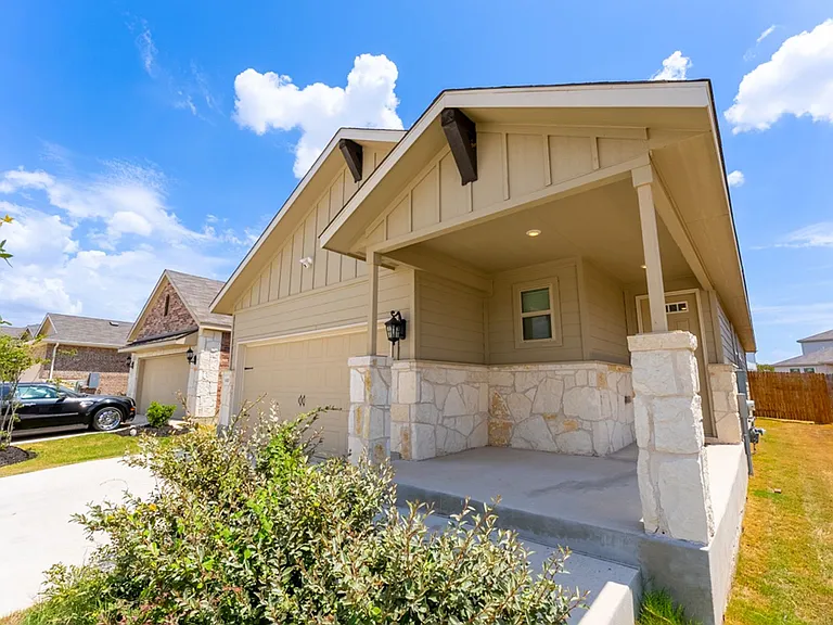 6310 Wolf Pack Dr — Photo 30