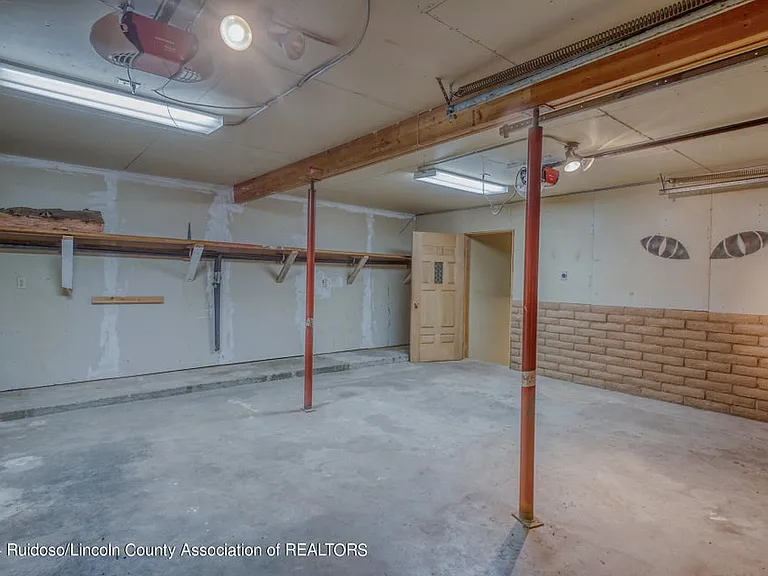 109 Snowcap Dr — Photo 26