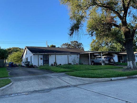3rd image of 1001 W Ellaine Ave