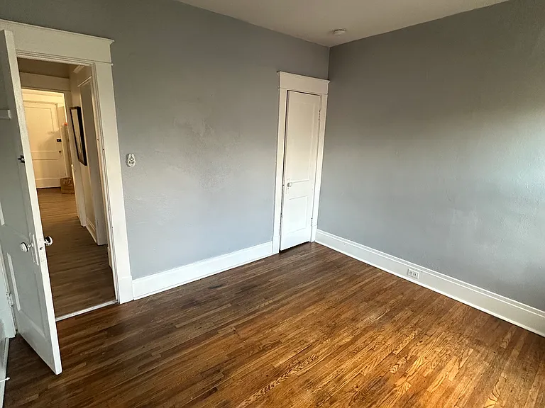 92 Saranac Ave — Photo 12