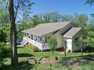 818 Hillcrest Ave, West Jefferson, NC 28694