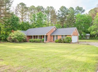 7863 Self Creek Rd, Starkville, MS 39759